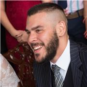 Profesor para acondicionamiento físico para principiantes y avanzados. Alimentación, rutina de ejercicios y musculación